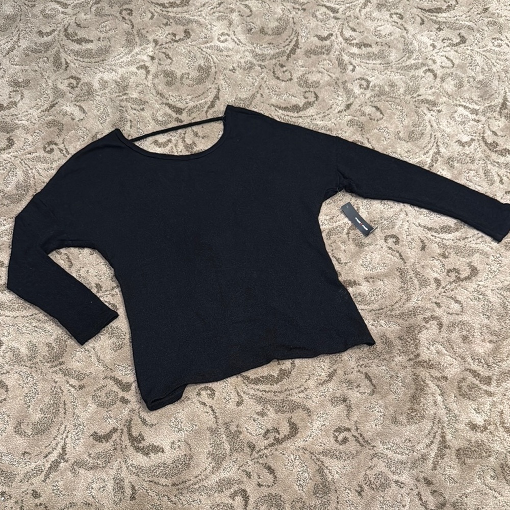 Black Long Sleeve Top